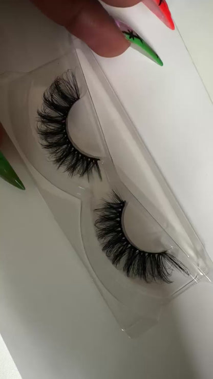 LASHES - POP UP